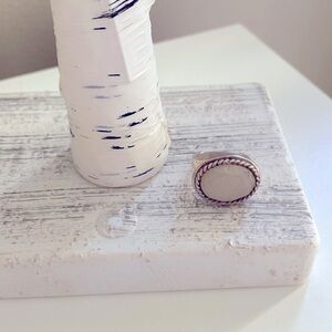 Sundance Catalog Silver White Stone Ring Size 5-5.5